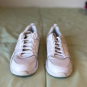 Retro Nike Pegasus ‘92 Lite Sneaker